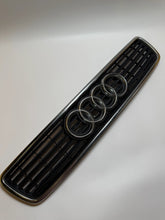 Audi A4 B5 8D grill radiator grille 8D0853651J black chrome